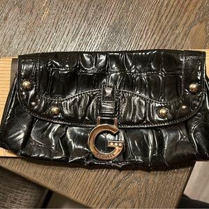 Black mini guess clutch hand bag 🖤